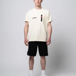 SIGNATURE Oversize Pocket T-shirt - Lichtgeel -Fiets Vonk Verkoopwinkel DSC9210 1800x1800