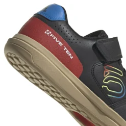 Five Ten Hellcat Fietsschoenen - Kern Zwart/Kern Zwart/Rood -Fiets Vonk Verkoopwinkel GY5125 10 FOOTWEAR Photography Detail View 3 white