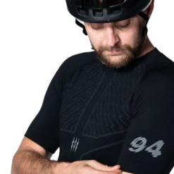 Muc-Off Technische Basislaag - Zwart -Fiets Vonk Verkoopwinkel Web 20587 Technical Base Layer 07 1000x1000