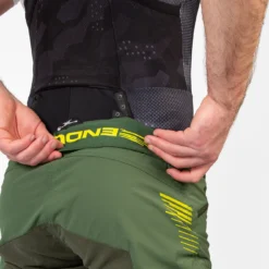 Endura SingleTrack Bibliner - Zwart 13 Endura SingleTrack Bibliner - Zwart -Fiets Vonk Verkoopwinkel bp06 4